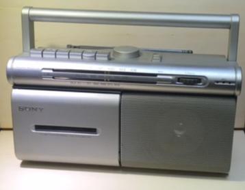 sony radio cassette recorder beschikbaar voor biedingen