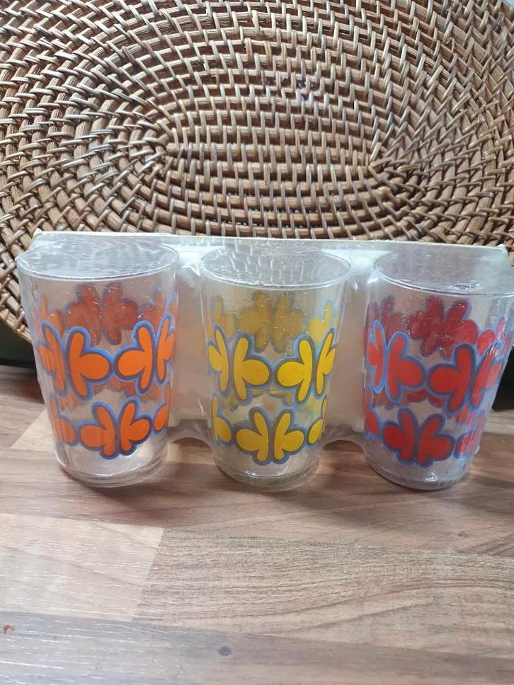 Vintage glazen, jr'70,old stock,retro,orig verpakking,flower, Verzamelen, Retro, Huis en Inrichting, Ophalen of Verzenden