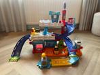 Vtech Toet Toet - Garage (+ 3 auto’s), Ophalen of Verzenden, Zo goed als nieuw, Handmatig, Overige merken