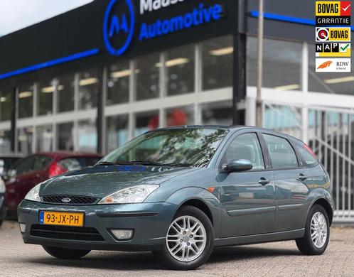Ford Focus 1.6 Ghia Airco Trekhaak Super luxe Boekjes LM Vel, Auto's, Ford, Bedrijf, Te koop, Focus, ABS, Airbags, Airconditioning