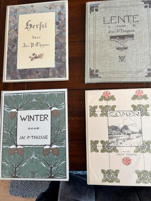 JAARGETIJDEN IN 4 delen THIJSSE   MET PLATJES (zie foto’s), Boeken, Natuur, Ophalen of Verzenden