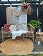 Rotan trouwbankje te huur, Ophalen, Zo goed als nieuw, Accessoires