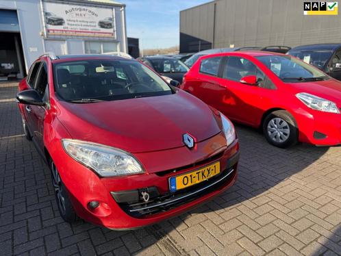Renault Mégane Estate 1.4 TCe Bose|Distributieriem overgesp, Auto's, Renault, Bedrijf, Te koop, Mégane, ABS, Airbags, Airconditioning
