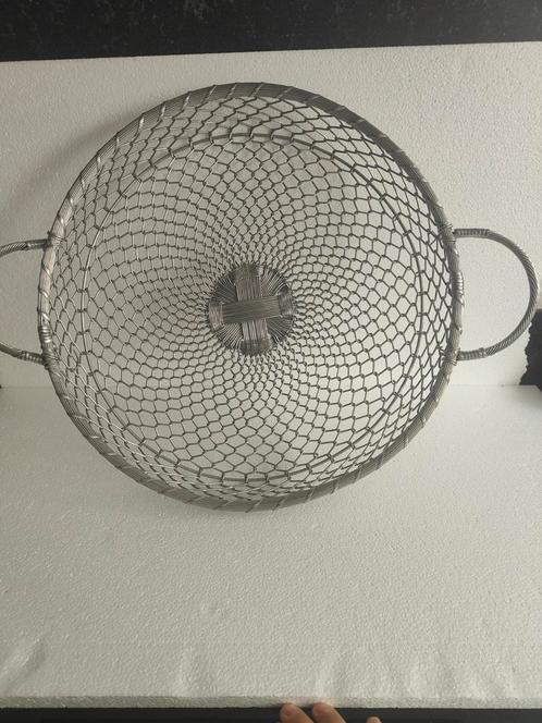 Gevlochten draadmand, rond, zilverkleurig 66 cm NIEUW, Huis en Inrichting, Woonaccessoires | Overige, Nieuw, Ophalen
