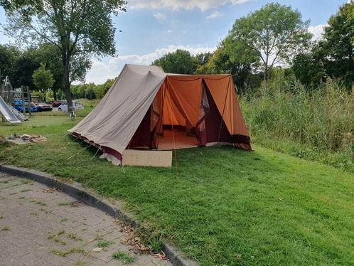 ESVO piramidetent 6 persoons tent, Caravans en Kamperen, Tenten, tot en met 6, Gebruikt, Ophalen