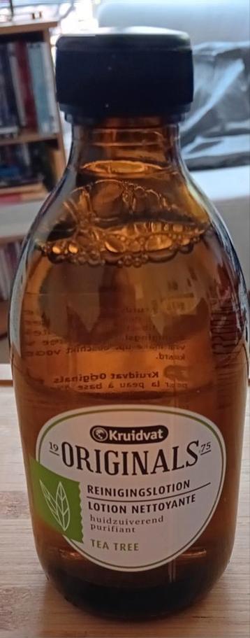 Reinigingslotion tea tree van Kruidvat  beschikbaar voor biedingen