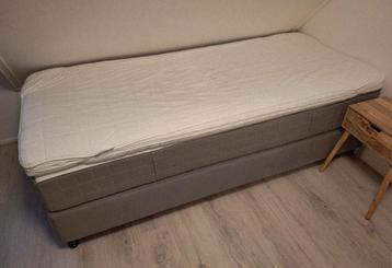 Z.g.a.n 1 pers. Boxspring (Ikea) beschikbaar voor biedingen