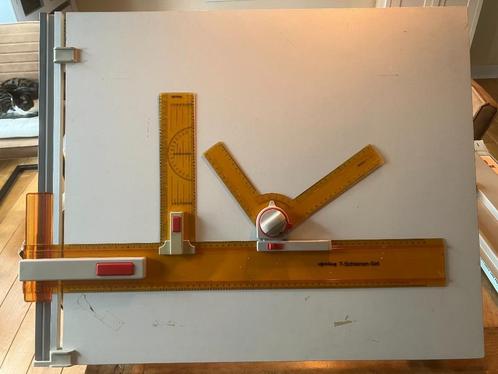 Rotring tekentafel met geleiders, Doe-het-zelf en Verbouw, Tekentafels, Gebruikt, Minder dan 130 cm, Ophalen