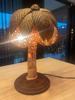 Handgemaakte Vintage Palmboom Kokosnoot Tafellamp, Huis en Inrichting, Lampen | Vloerlampen, Ophalen of Verzenden, Gebruikt, Hout