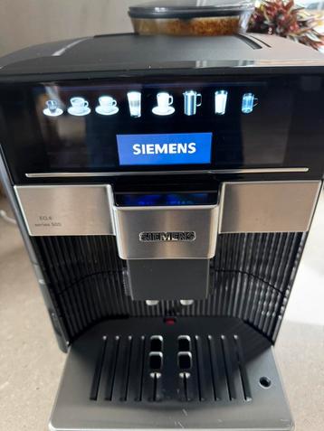 Siemens EQ.6 Series 500. Lekt water in opvangbak. beschikbaar voor biedingen