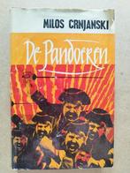 Milos Crnjanski - De Pandoeren, Ophalen of Verzenden, Gelezen, Milos Crnjanski, Europa overig