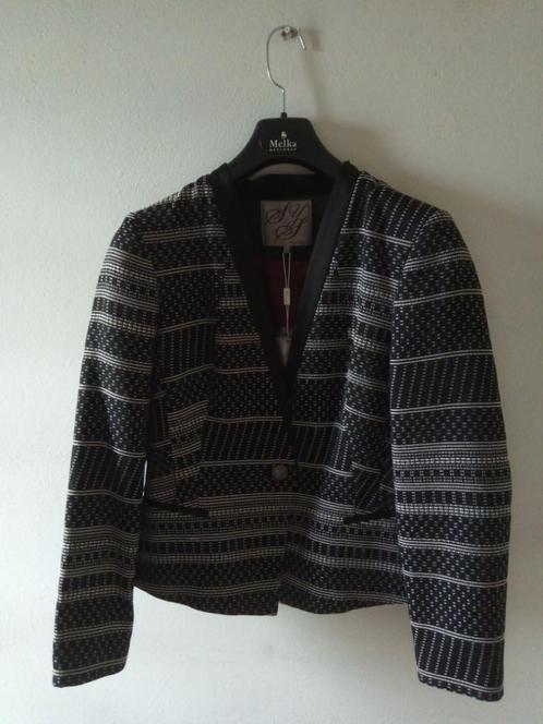 Damesjasje, maat 42, Kleding | Dames, Jasjes, Kostuums en Pakken, Nieuw, Jasje, Maat 42/44 (L), Zwart, Verzenden