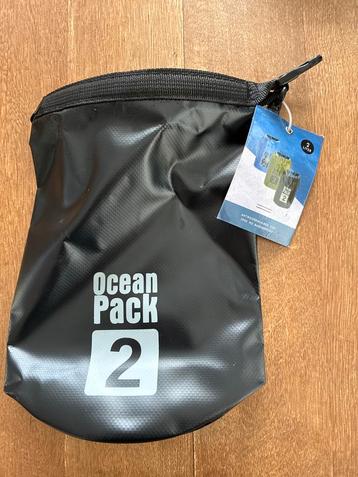 Ocean Pack 2 Liter - Waterdichte Tas beschikbaar voor biedingen