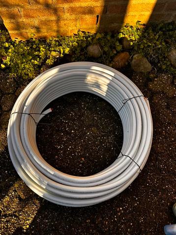 Uponor Unipipe+ MLC-Buis 20x2,25 mm wit - ca 75 meter beschikbaar voor biedingen