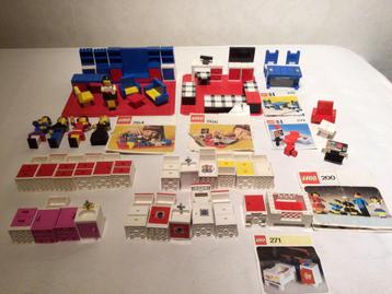 Oud lego met voorbeelden beschikbaar voor biedingen