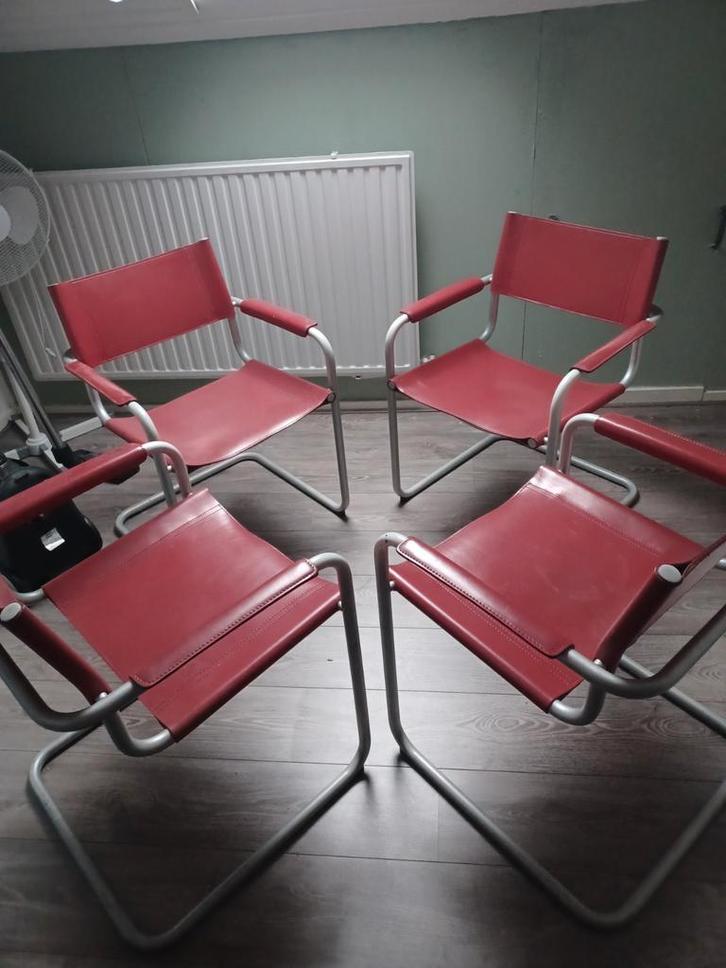 Set van 4 rode leren stoelen met metalen frame Marcel Breuer, Huis en Inrichting, Stoelen, Gebruikt, Vier, Leer, Metaal, Rood