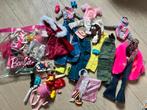 Barbie kleding en accessoires, Kinderen en Baby's, Speelgoed | Poppen, Ophalen of Verzenden, Zo goed als nieuw, Barbie