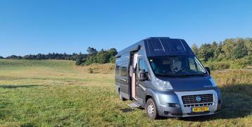 Keurige Knaus Boxstar camper bus lage km stand, extra hoog beschikbaar voor biedingen