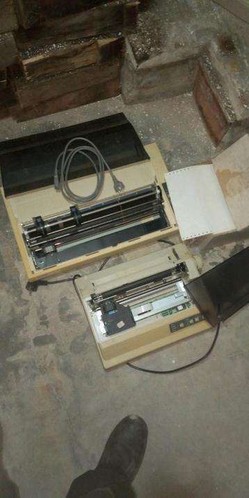 2 x printer en 1 doos ketting papier  beschikbaar voor biedingen