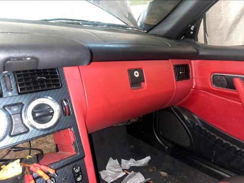 Mercedes-Benz SLK 2.3 Slk230 Kompr Roadster AUT 1999 Zwart, Auto's, Mercedes-Benz, Particulier, SLK, Benzine, Cabriolet, Automaat