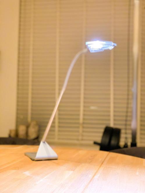 Luceplan D61 Mix Design Lampje Bureaulamp Tafellamp NP € 380, Huis en Inrichting, Lampen | Tafellampen, Nieuw, Minder dan 50 cm