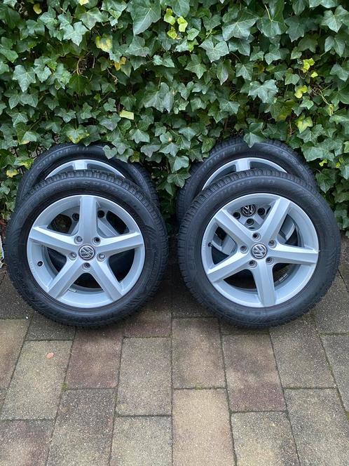 Winterbanden Dunlop sp winter sport 4D 205/55/R16 volkswagen, Auto-onderdelen, Banden en Velgen, Banden en Velgen, Winterbanden