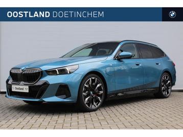 BMW 5 Serie Touring 530e M Sport Automaat / Panoramadak / Tr beschikbaar voor biedingen