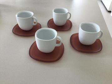 Nespresso kopjes beschikbaar voor biedingen