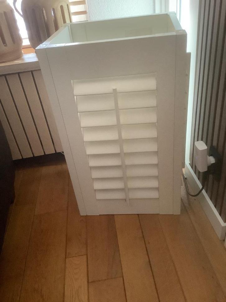 Lamp van shutters / unieke lamp, Huis en Inrichting, Lampen | Tafellampen, Zo goed als nieuw, 50 tot 75 cm, Hout, Ophalen