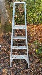 Trapje, Ophalen, Zo goed als nieuw, Minder dan 2 meter