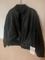 Reversible leather nylon blouson Louis Vuitton, Kleding | Heren, Jassen | Zomer, Ophalen of Verzenden, Zo goed als nieuw, Maat 56/58 (XL)