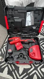 Milwaukee M12 PCSS-202C 12V Li-ion Accu pijpsnijder set, Ophalen of Verzenden, Zo goed als nieuw