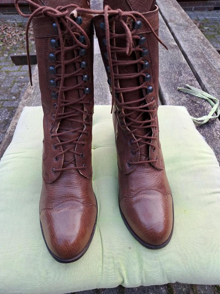 John Fluevog Leren Enkellaarzen Bruin Maat 40.5, Kleding | Dames, Schoenen, Zo goed als nieuw, Lage of Enkellaarzen, Bruin, Ophalen of Verzenden