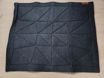 Hangloose boxkleed en hangmat beschikbaar voor biedingen