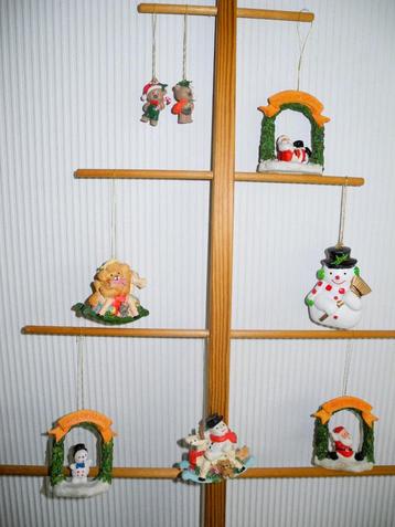 Zeer oude kerstversiering jaren 60-70    	   beschikbaar voor biedingen