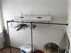 kledingrek met kastje.Stelling eigen ontwerp. 5,- symbolisch, Ophalen, Gebruikt