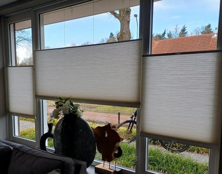 Mooie plisse gordijnen, Huis en Inrichting, Stoffering | Gordijnen en Lamellen, Zo goed als nieuw, 100 tot 150 cm, 50 tot 100 cm