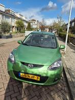 Mazda 2 1.5 76KW 3DRS 2010 Groen, Auto's, Voorwielaandrijving, Stof, 1498 cc, 4 cilinders