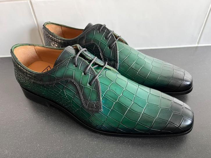 Handpainted herenschoenen maat 44 nieuw in doos, Kleding | Heren, Schoenen, Nieuw, Overige kleuren, Ophalen of Verzenden