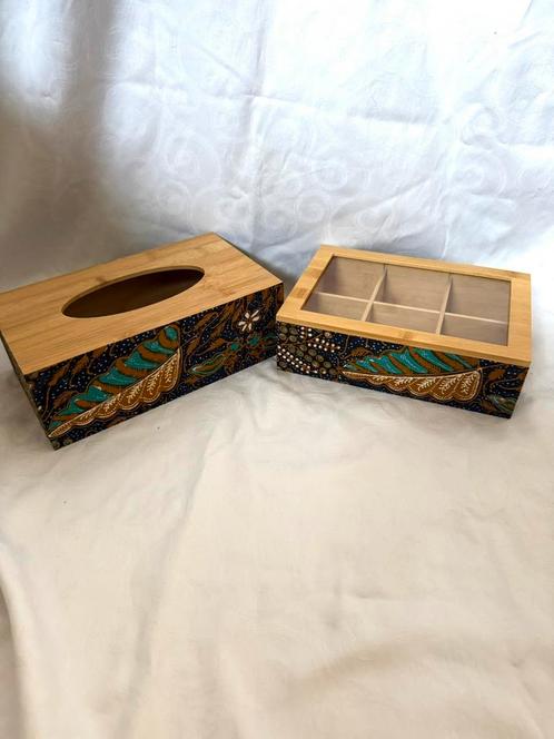 Nieuw handmade batik tissuebox en Theedoos, Huis en Inrichting, Woonaccessoires | Kisten, Nieuw, Minder dan 50 cm, Ophalen of Verzenden