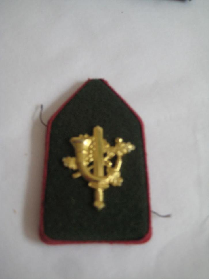 diverse emblemen serie (10), Verzamelen, Militaria | Algemeen, Landmacht, Embleem of Badge, Nederland, Ophalen of Verzenden