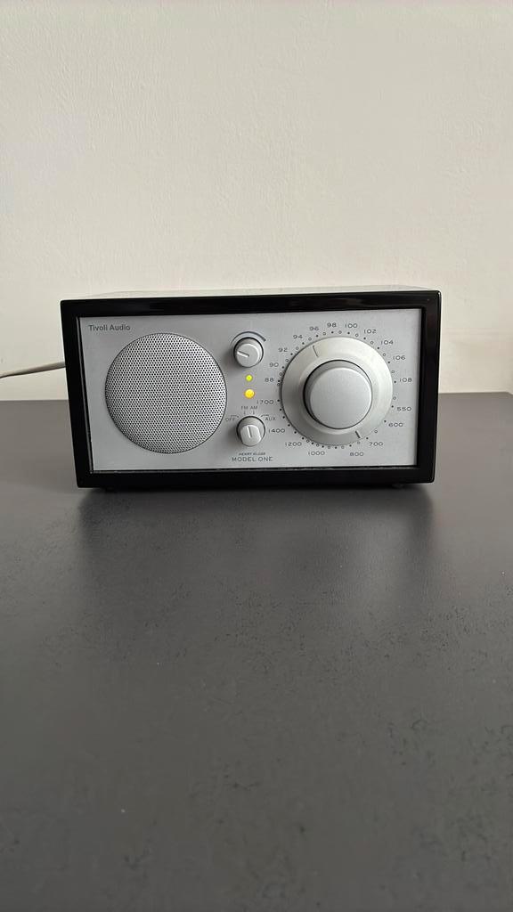 TIVOLI AUDIO RADIO, Audio, Tv en Foto, Radio's, Zo goed als nieuw, Ophalen of Verzenden
