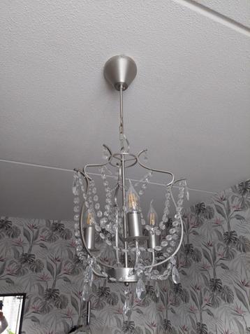 Leuke hanglamp beschikbaar voor biedingen
