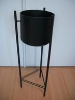 1 Plantenstandaard - 80 cm hoog - Zwart - zgan, Huis en Inrichting, Woonaccessoires | Zuilen en Pilaren, Ophalen, Zo goed als nieuw