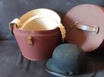 Hoedendoos met (bol)hoed ,sleets ,stoere brocante decoratie, Antiek en Kunst, Ophalen of Verzenden