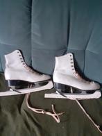 Witte en zwarte schaatsen, Ophalen, Gebruikt
