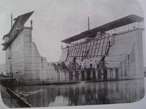 Modellen en het technologiebeleid van de Marine 1725 - 1885., Boeken, Techniek, Zo goed als nieuw, Installatietechniek, Ophalen of Verzenden