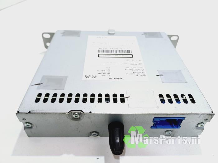 CD Speler van een Peugeot 308, Auto-onderdelen, Elektronica en Kabels, Peugeot, Gebruikt, 6 maanden garantie, 12 maanden garantie