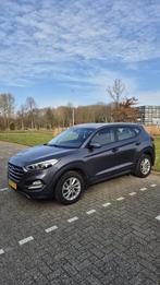 Hyundai Tucson 1.6 GDi 132pk 2015 Grijs, Auto's, Voorwielaandrijving, Stof, 4 cilinders, 132 pk