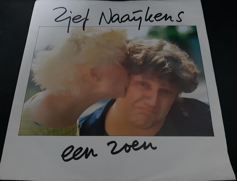 Zjef Naaijkens – Een Zoen, Gebruikt, Verzenden, 7 inch, Single